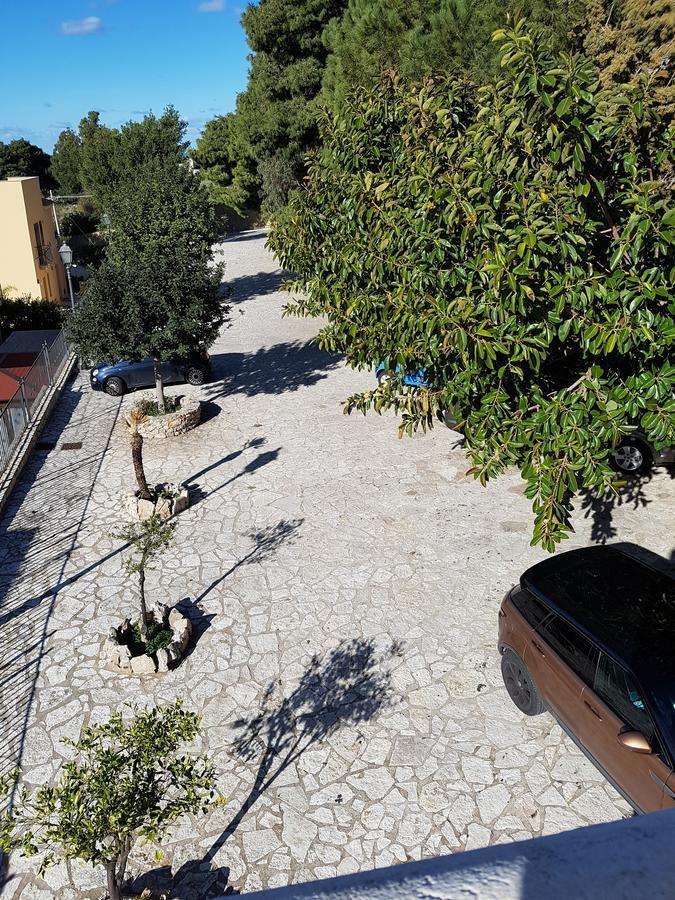 Casa Vacanze Il Cortile Custonaci Exterior foto